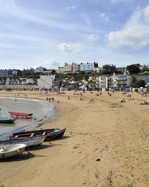 Viking Bay, Broadstairs, from harbour -credit Thanet Tourism.JPG