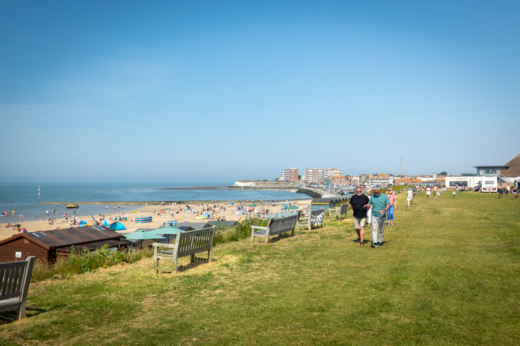 Minnis Bay, Birchington Bay And Walkers On The Green Credit Tourism @ Thanet District Council MK4 8081