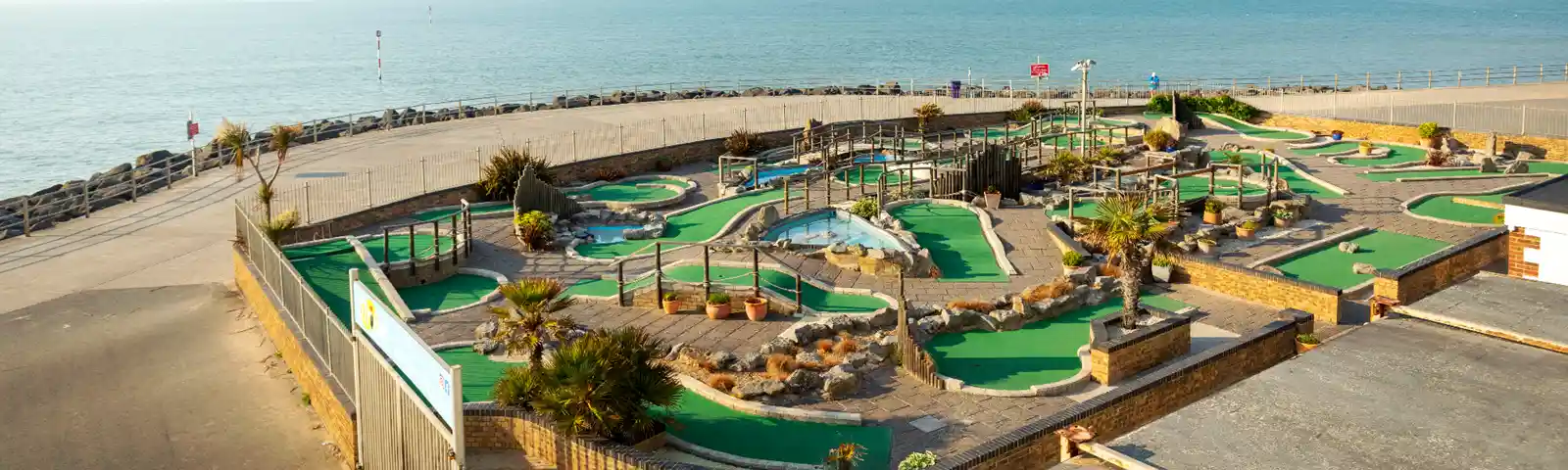 Golf Tee Off at the coast of Margate, Broadstairs and Ramsgate - Visit ...