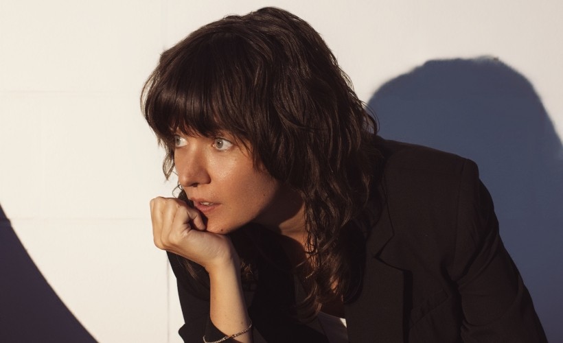 Courtney Barnett 7709208055