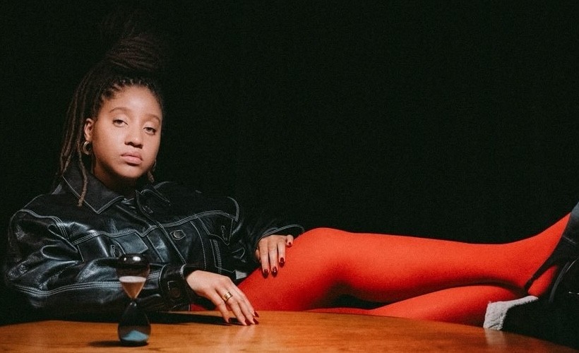 Ni Maxine 7729182070