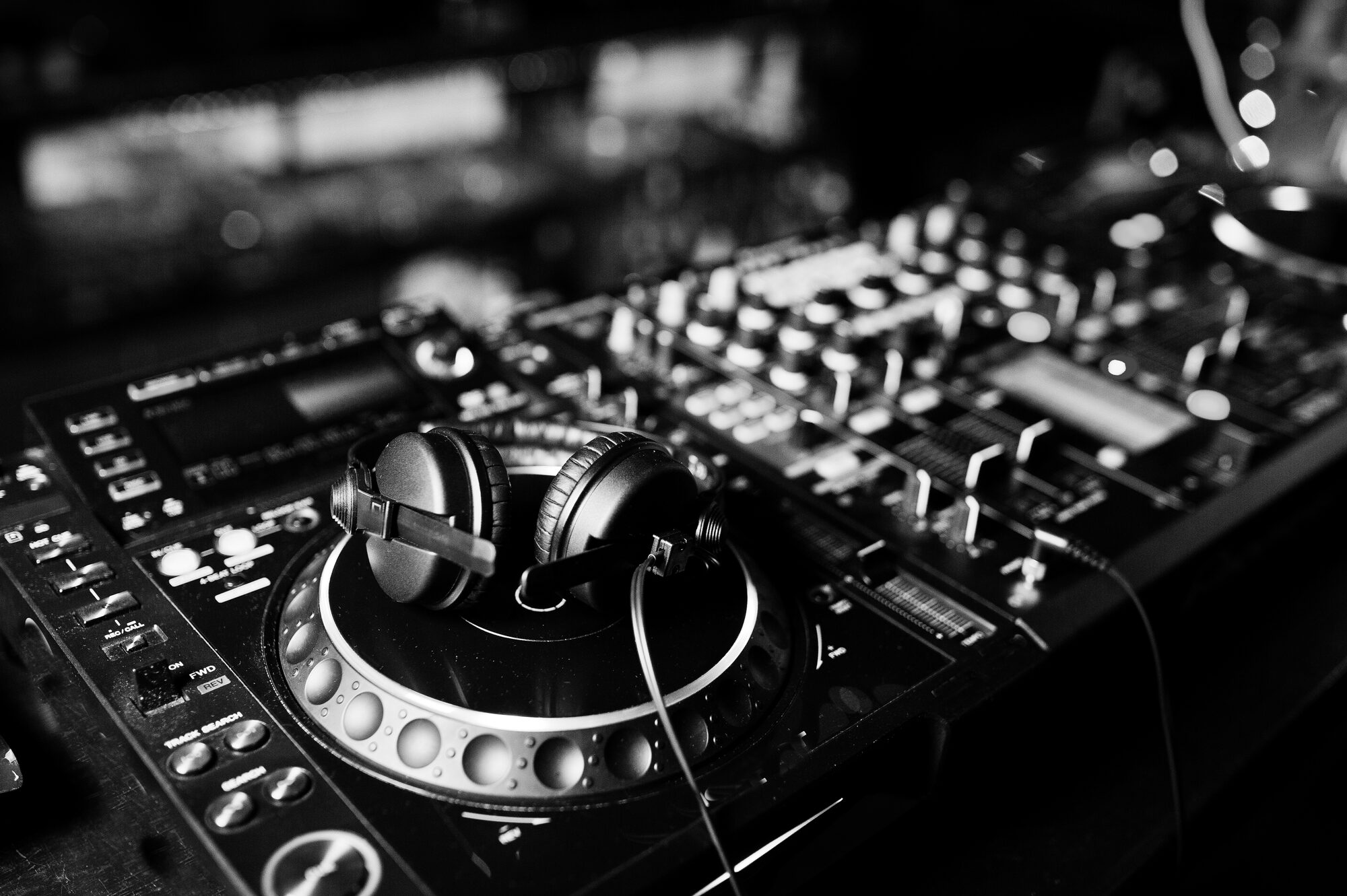 Stock Decks Bw
