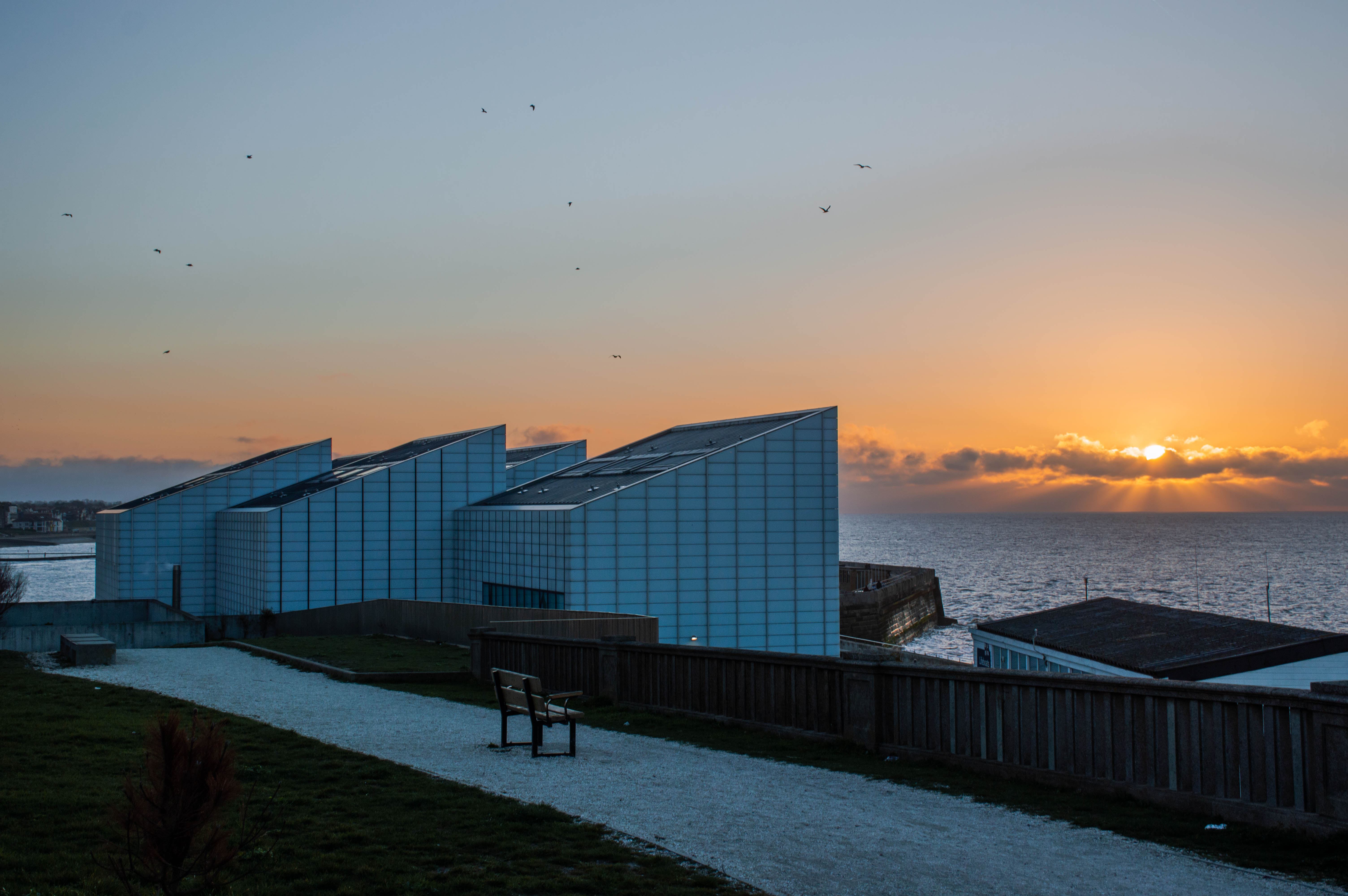 Turner Contemporary Top View From Clifftop With Sunset Behind. Credit @Visitthanet (5) (1)