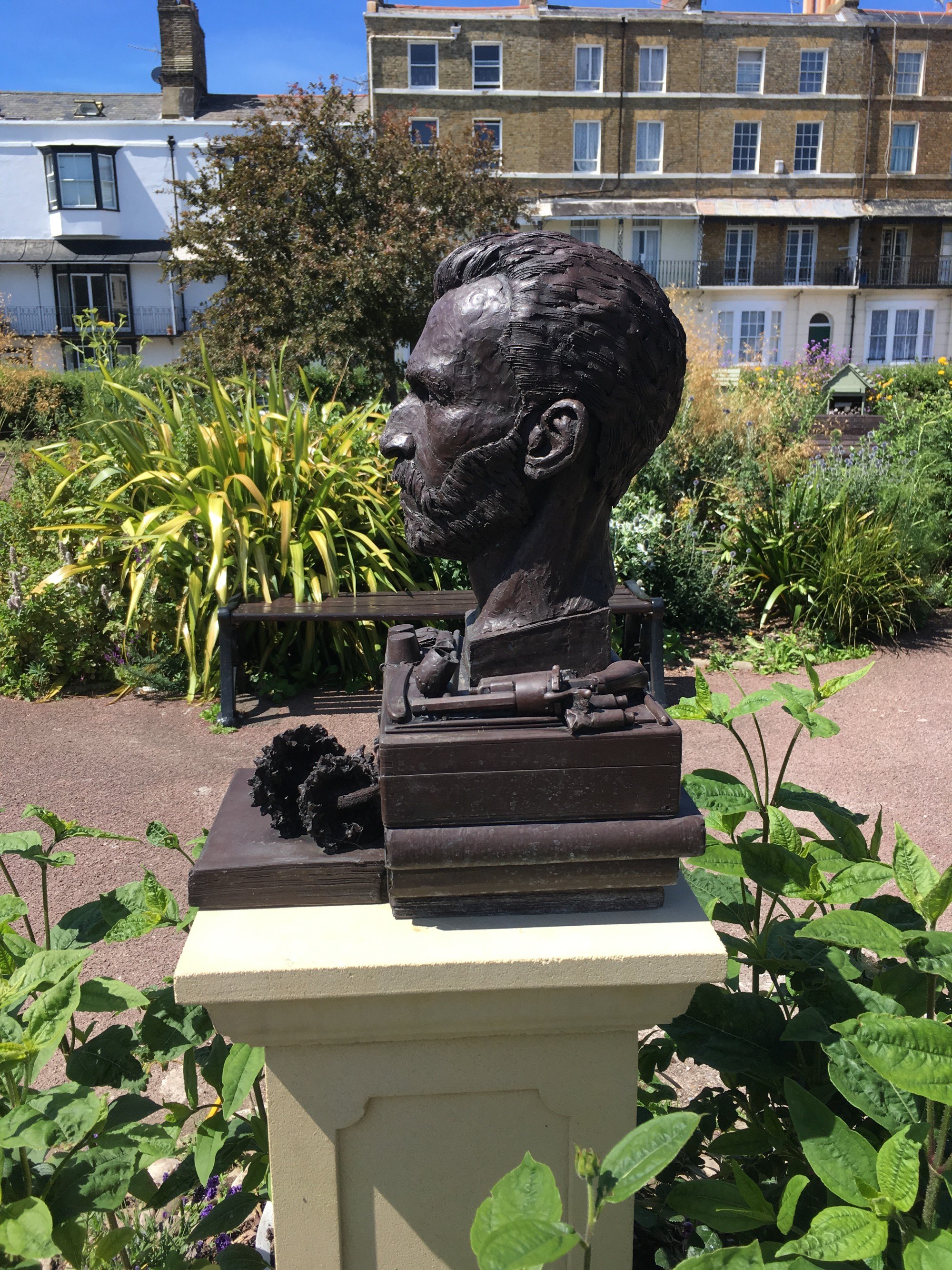 Van Gogh Bust. Credit Diane Harvey White