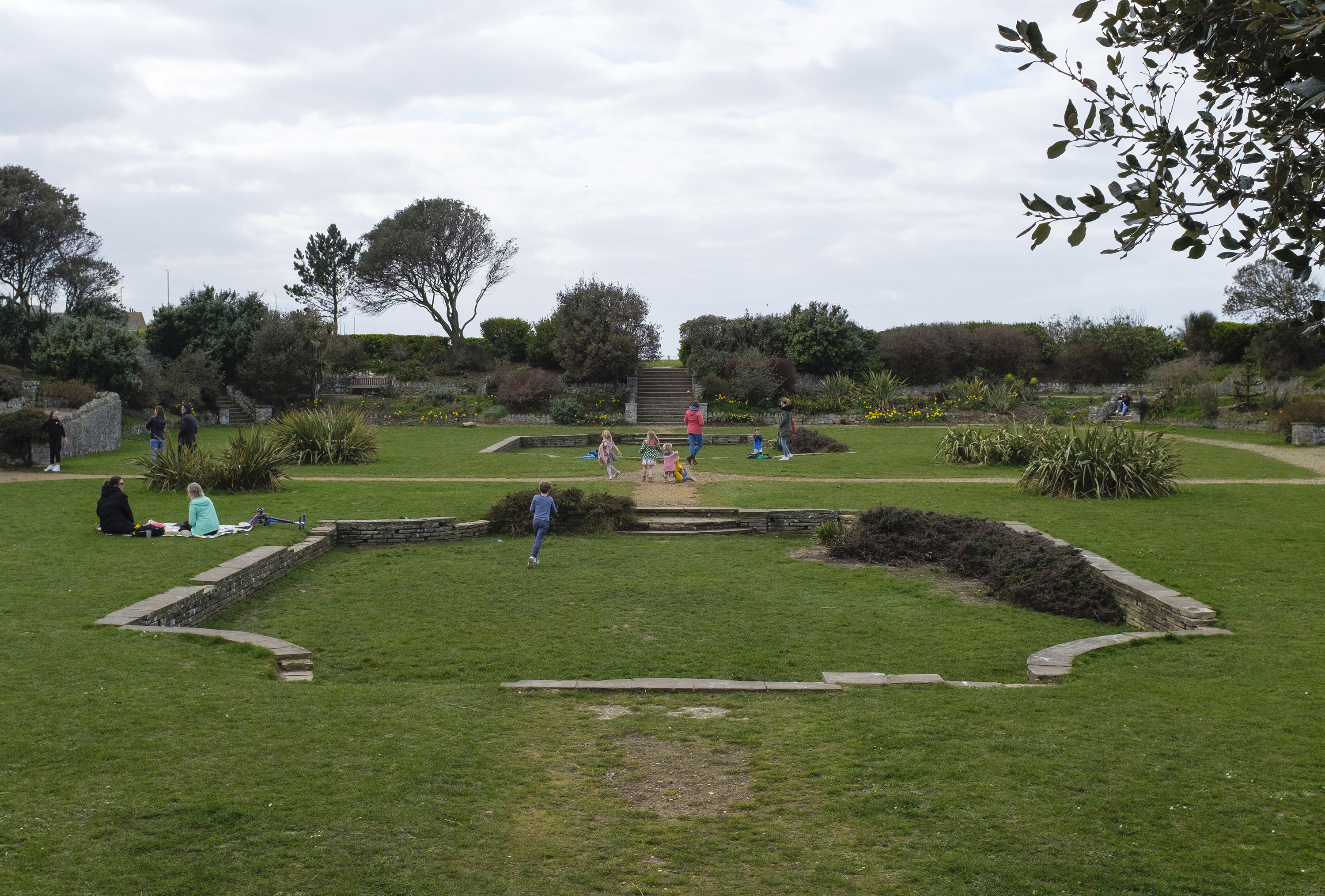Sunken Gardens 1 30Mar2021 Credit Heather Tait Website