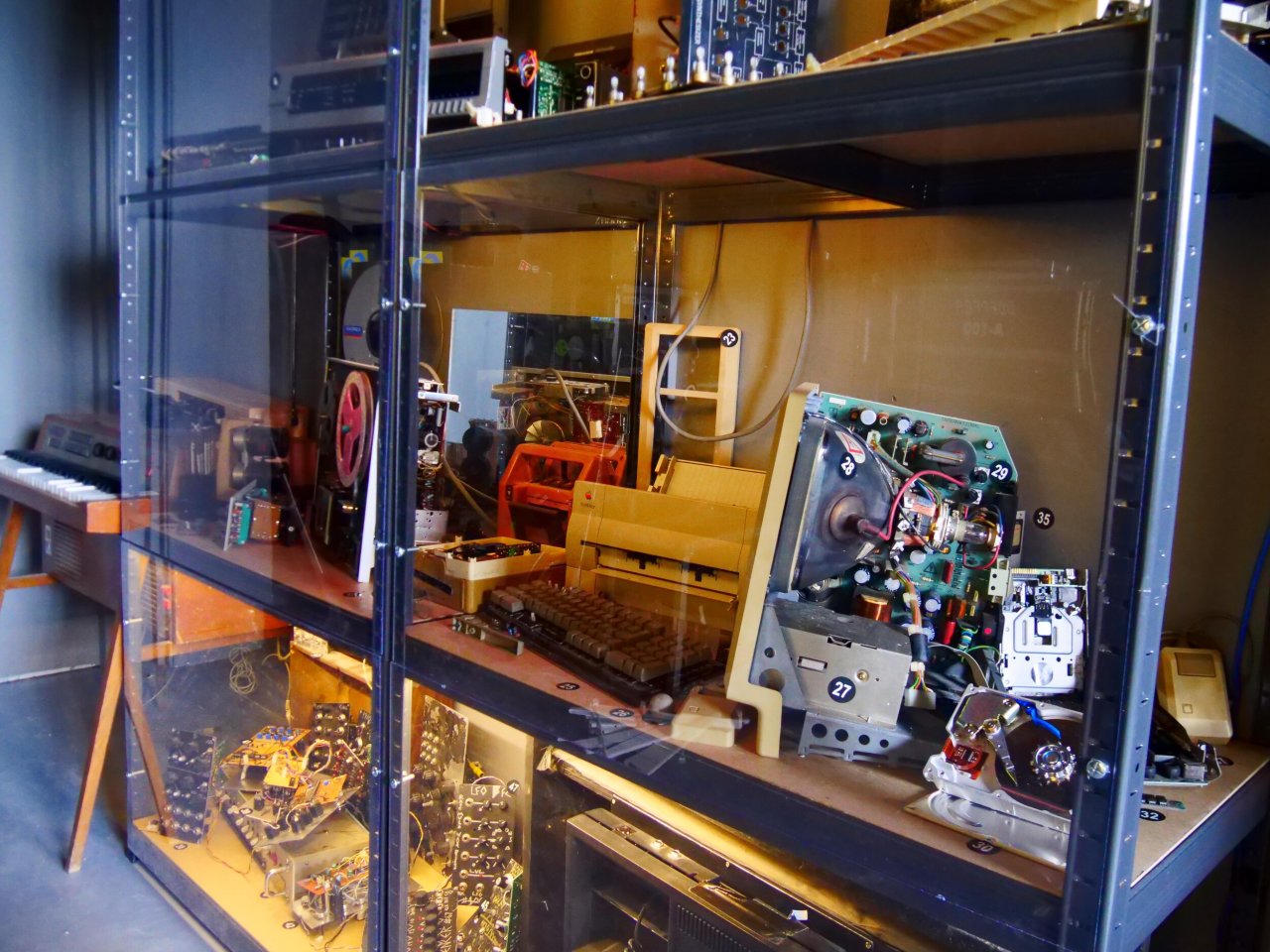 Museum of Everything Else Picture 04