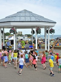 Broadstairs bandstand (L).JPG