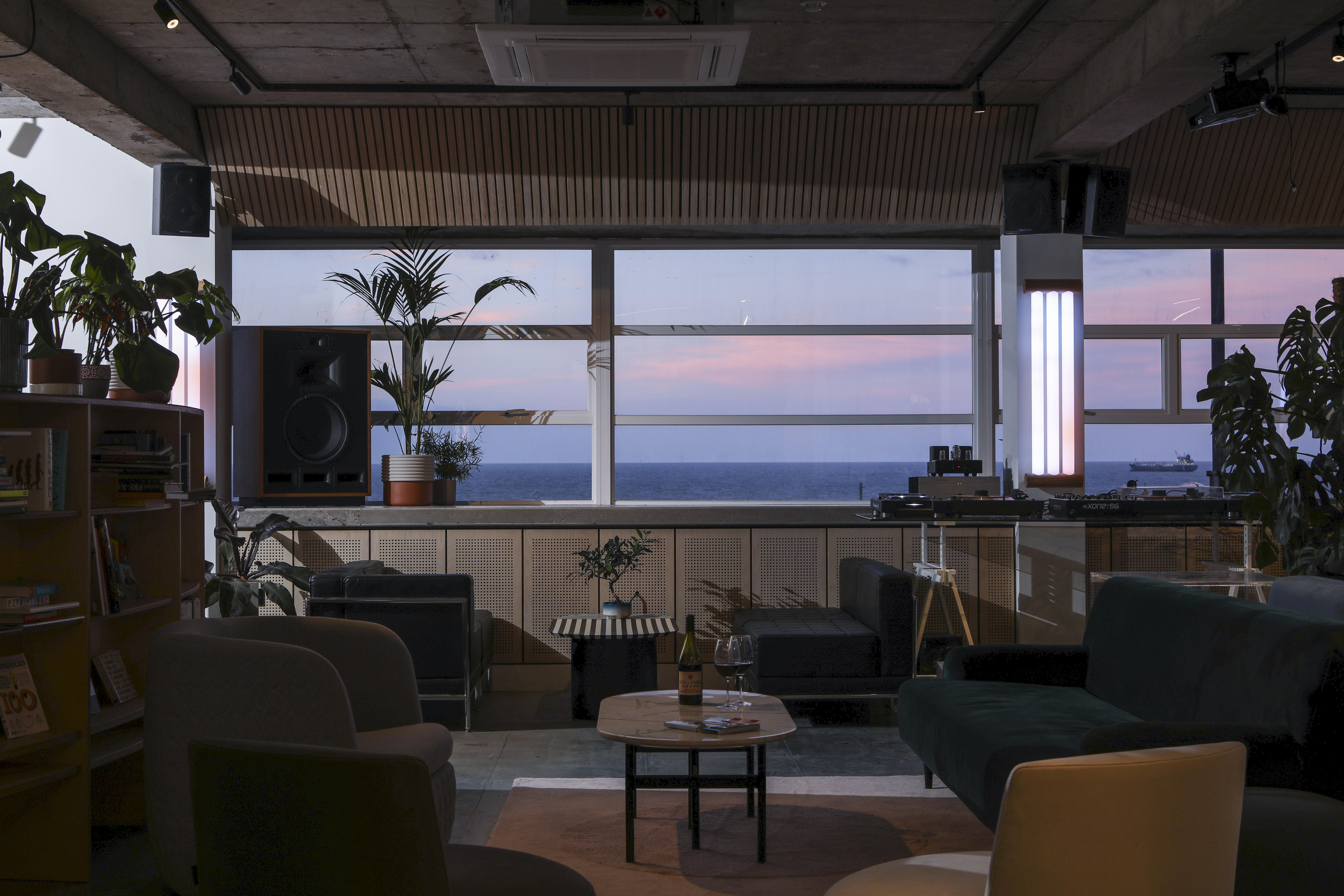 Faith In Strangers Seaview